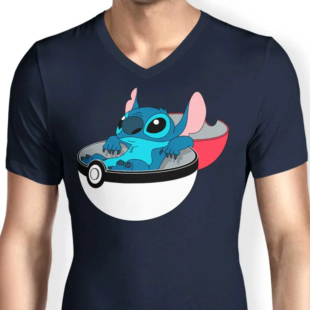 626 - Men's V-Neck
