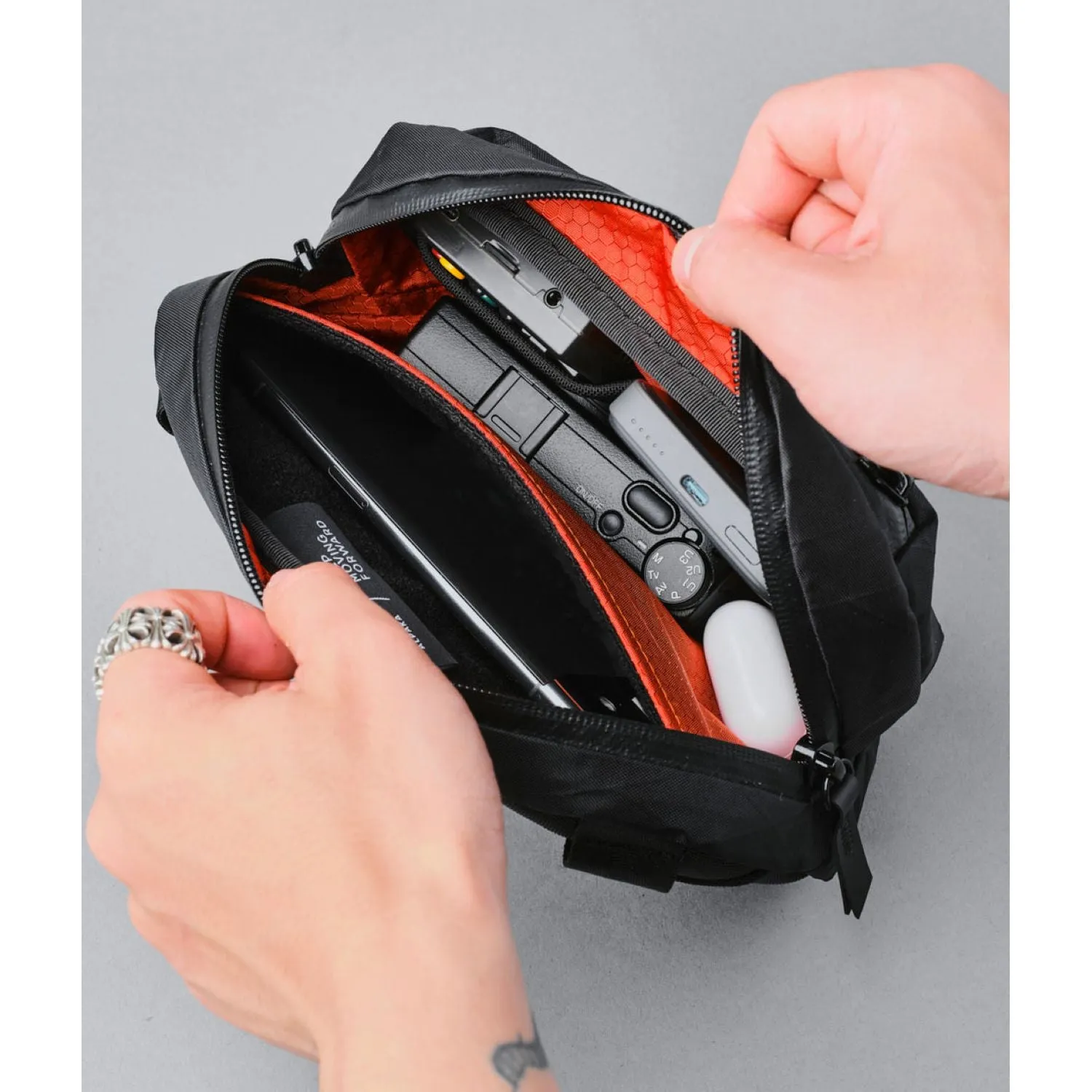 ALPAKA Go Sling Nano