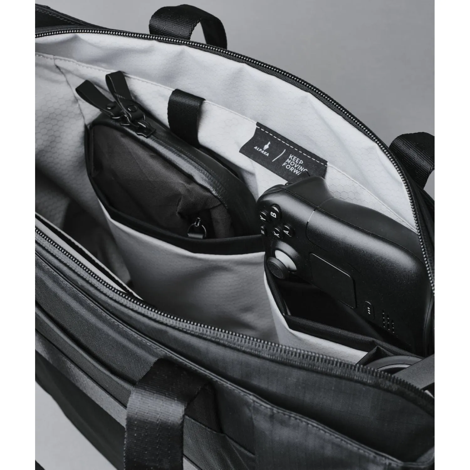 ALPAKA Metro Tote Axoflux 210D