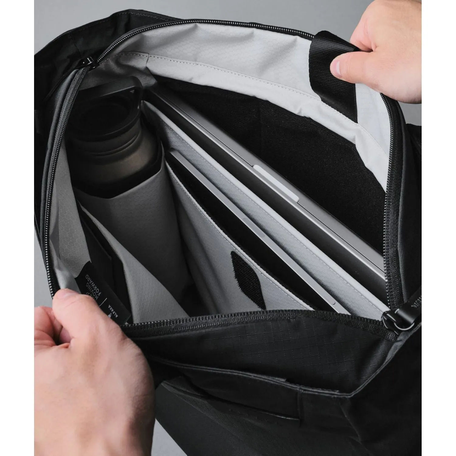 ALPAKA Metro Tote Axoflux 210D