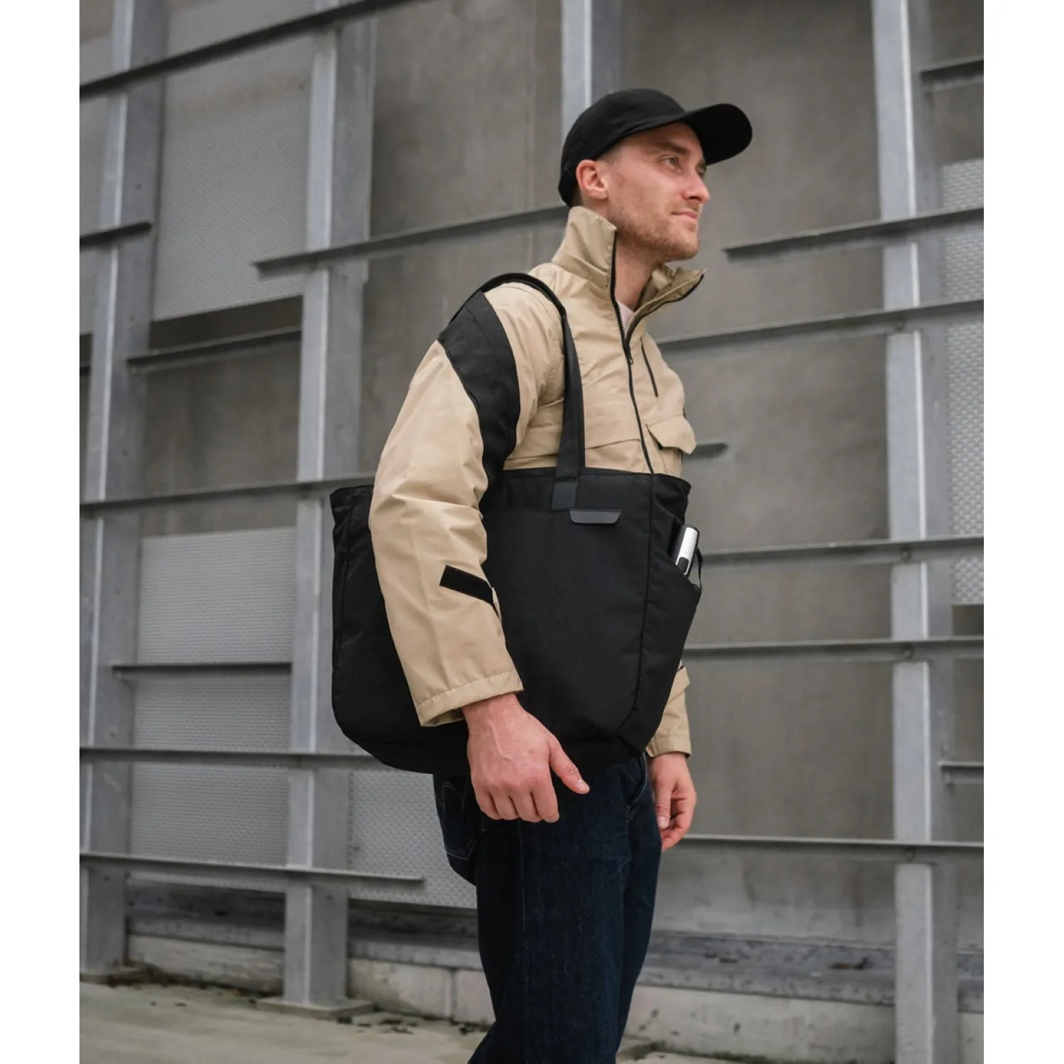 ALPAKA Metro Tote Axoflux 210D