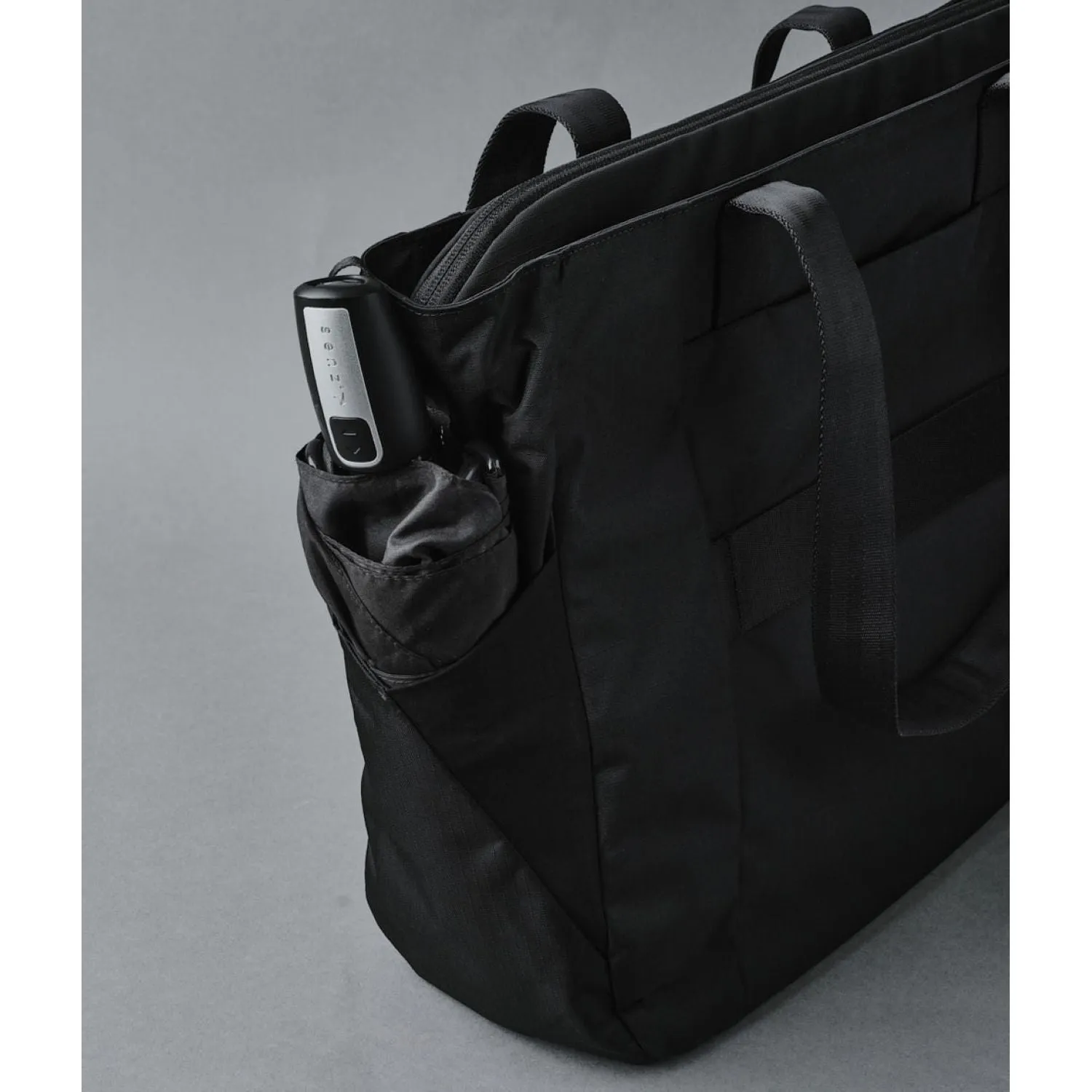 ALPAKA Metro Tote Axoflux 210D
