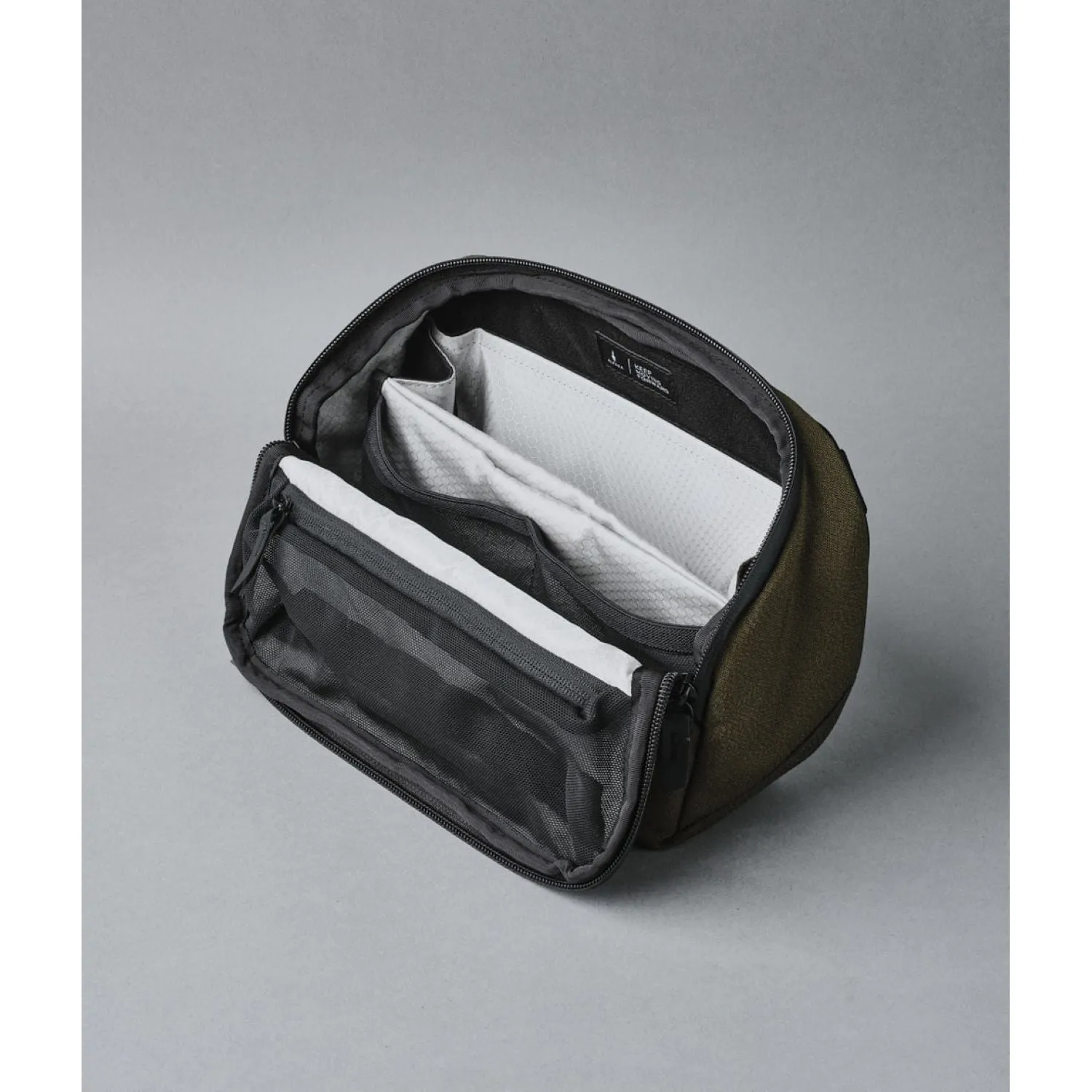 ALPAKA Vertex Pouch