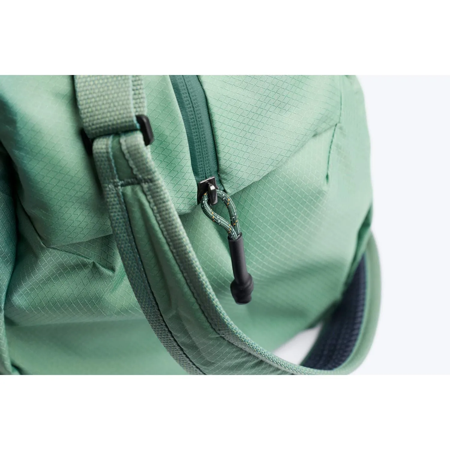 Bellroy Lite Duffel