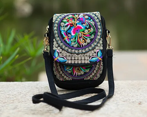 Boho Ethnic Embroidery Bag Vintage Embroidered Canvas Cover Shoulder Messenger Bags Women Small Coins Travel Beach Phone Purse
