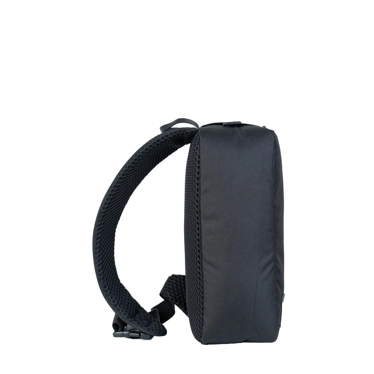 Cabinzero Classic Cross Body 11L