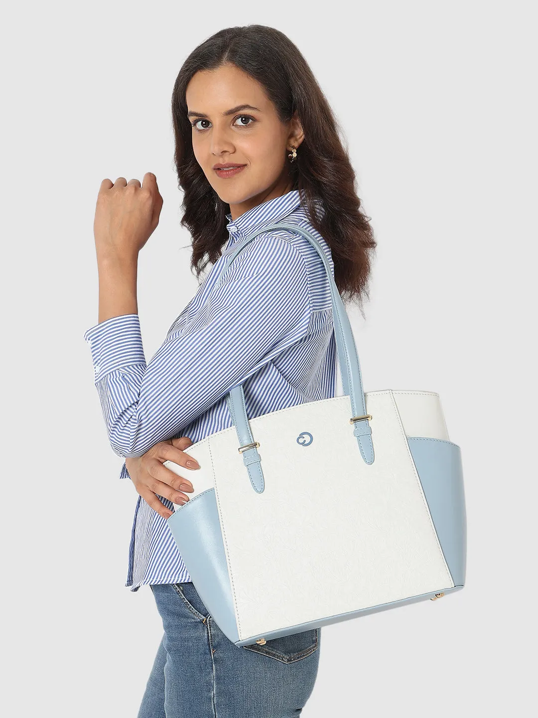 Caprese Aurora Color Changing Tote Medium Blue