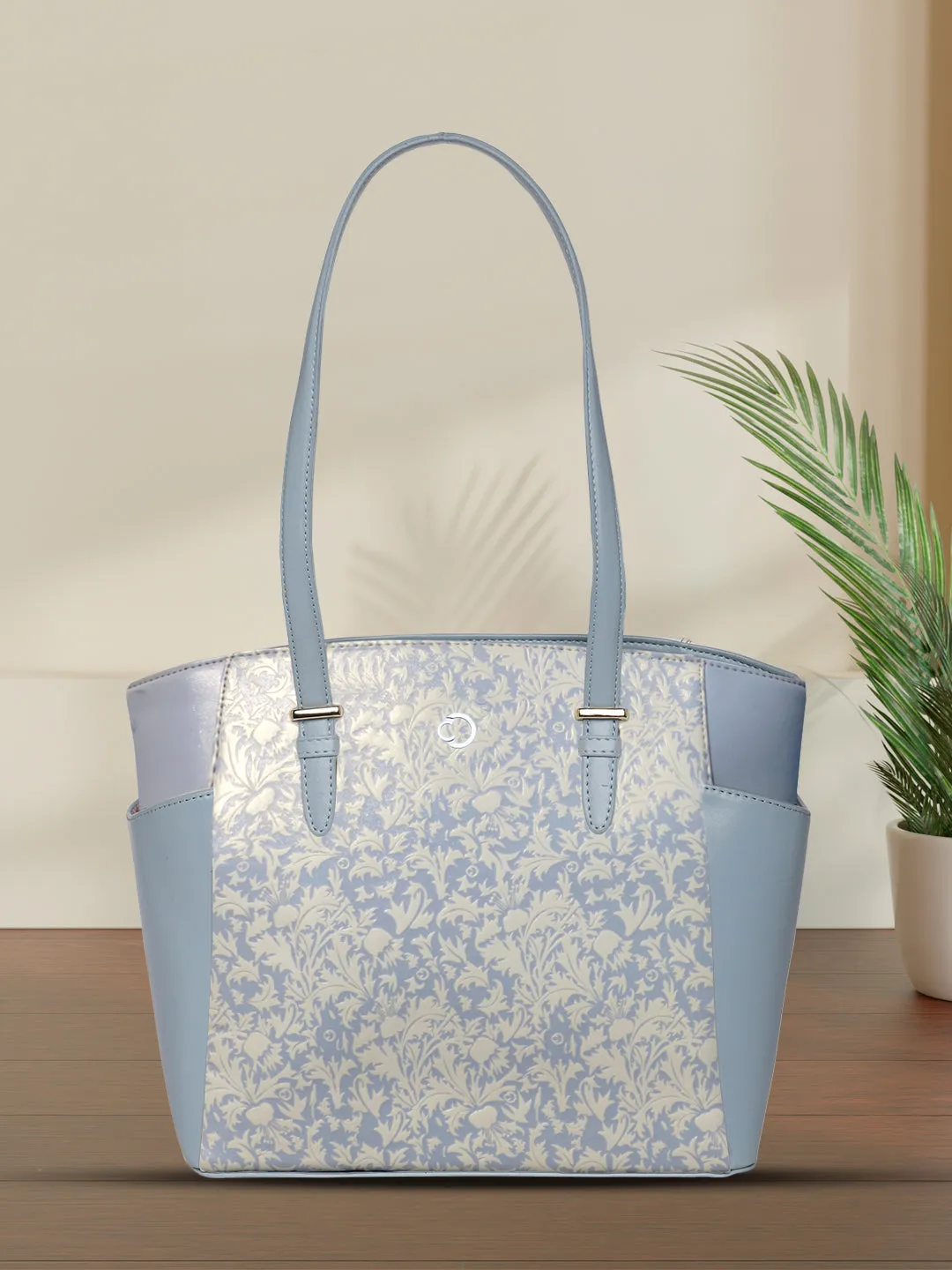 Caprese Aurora Color Changing Tote Medium Blue