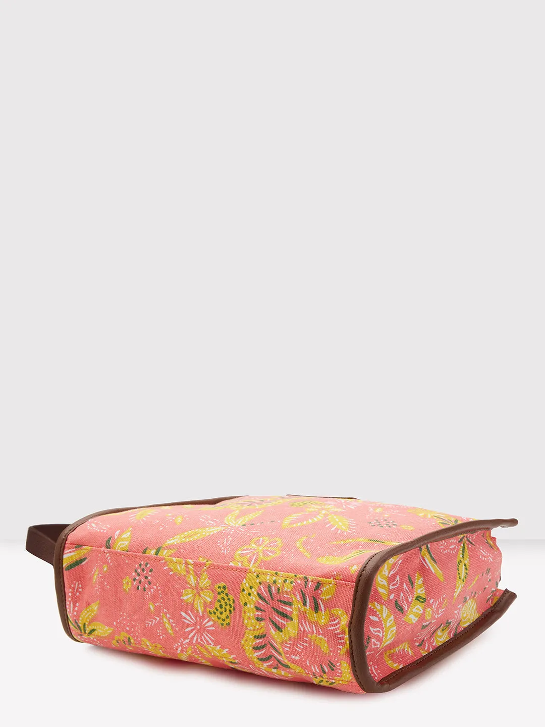 Caprese Hazel Sling Medium Coral