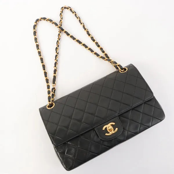 Chanel Around 1985-1990 Made Straight Flap Turn-Lock Chain Bag Black