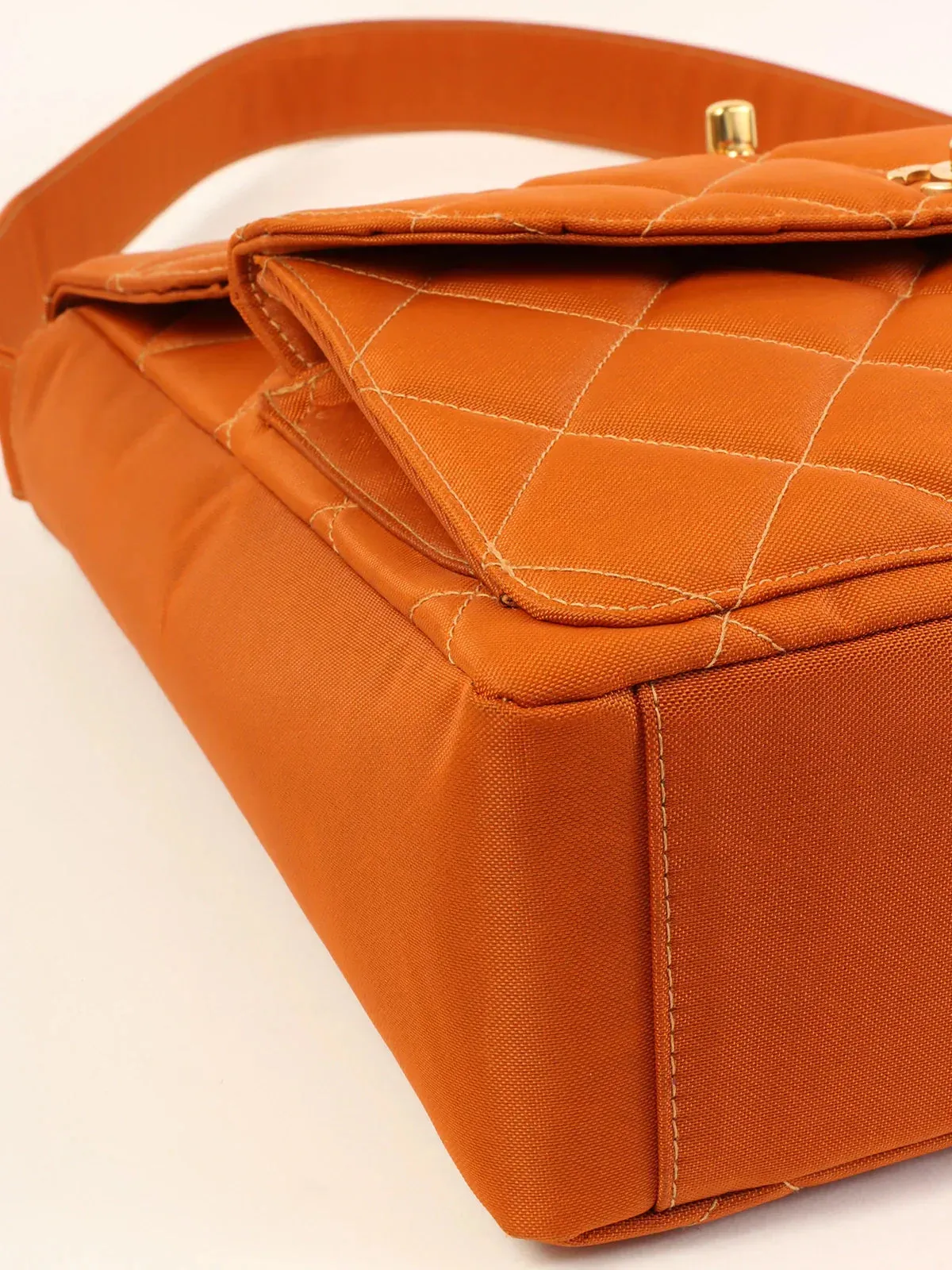 CHANEL Around 1997 Made Nylon Turn-Lock One Shoulder Bag Orange