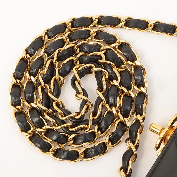 Chanel Around 1997 Made Turn-Lock Metal Clasp Chain Shoulder Bag Black