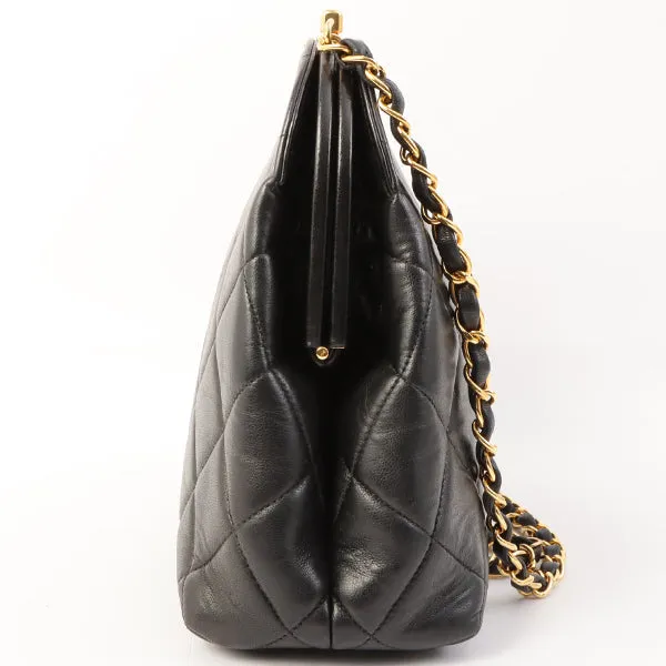 Chanel Around 1997 Made Turn-Lock Metal Clasp Chain Shoulder Bag Black