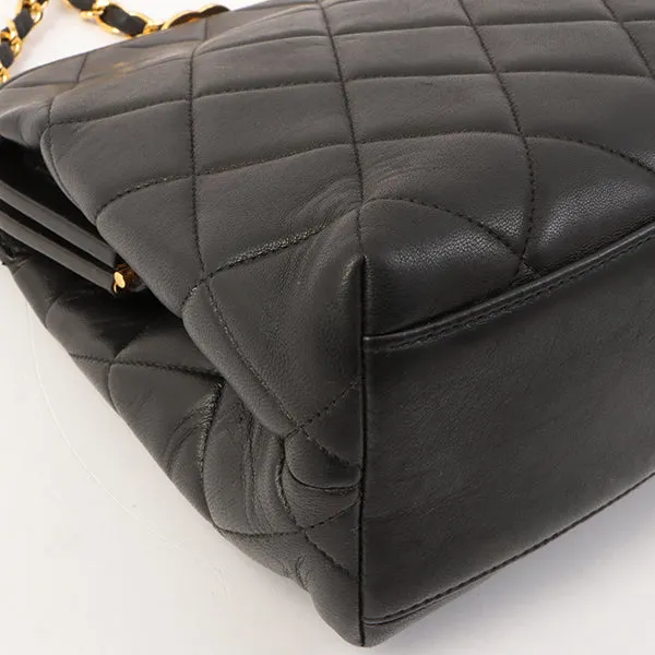 Chanel Around 1997 Made Turn-Lock Metal Clasp Chain Shoulder Bag Black