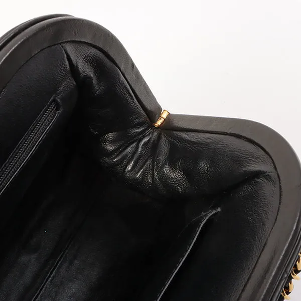Chanel Around 1997 Made Turn-Lock Metal Clasp Chain Shoulder Bag Black