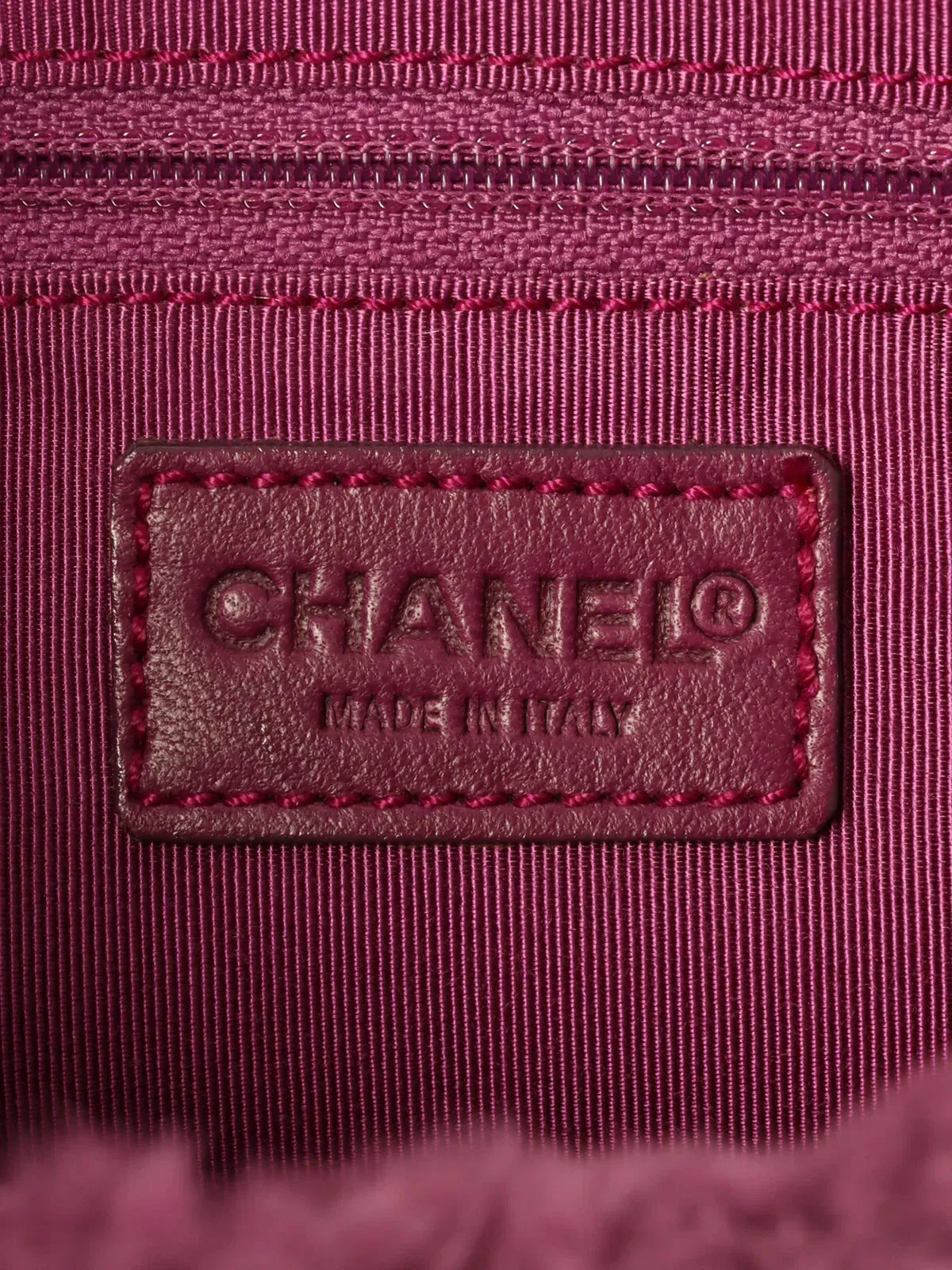 CHANEL Around 2000 Made Fur Cc Mark Plate Chain Shoulder Bag Purple