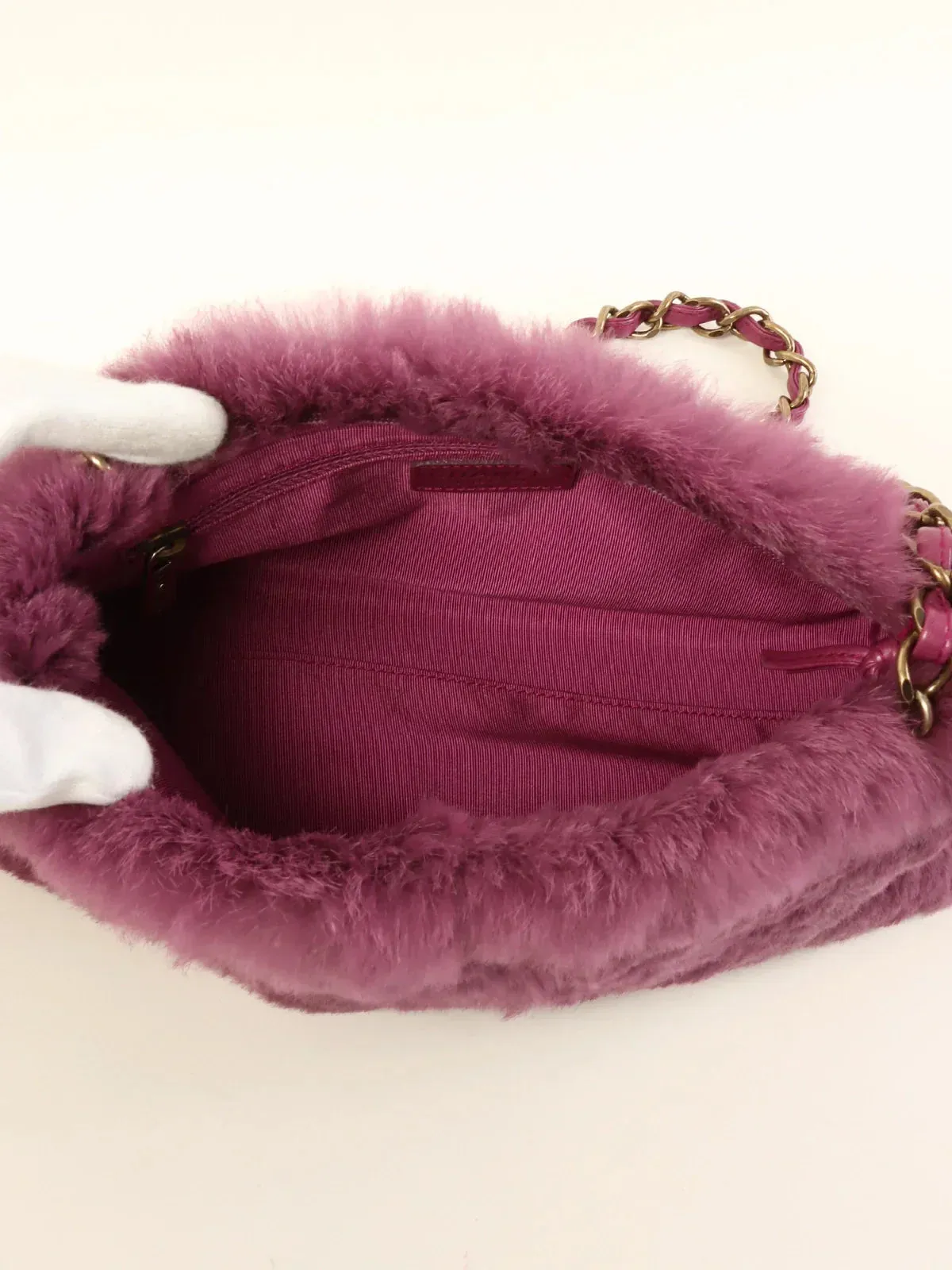 CHANEL Around 2000 Made Fur Cc Mark Plate Chain Shoulder Bag Purple
