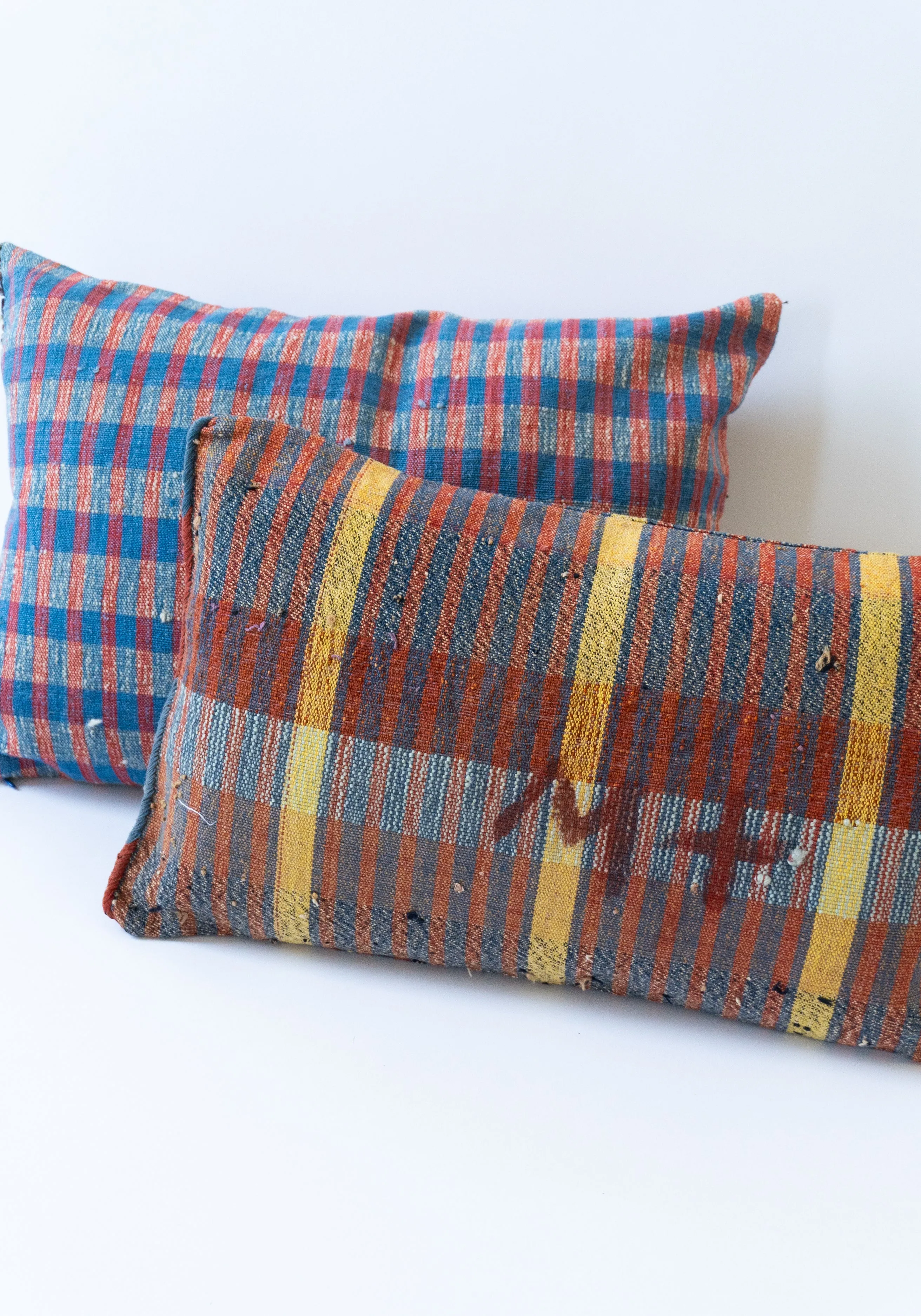 Double Sided Lumbar Grain Sack Pillow No.1