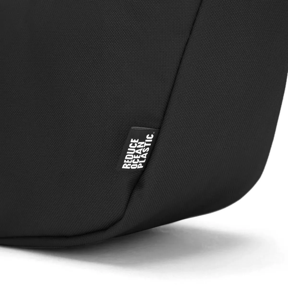 「防盗平安包」Pacsafe Go 防盜系列 (預訂貨品，3月5日送出)