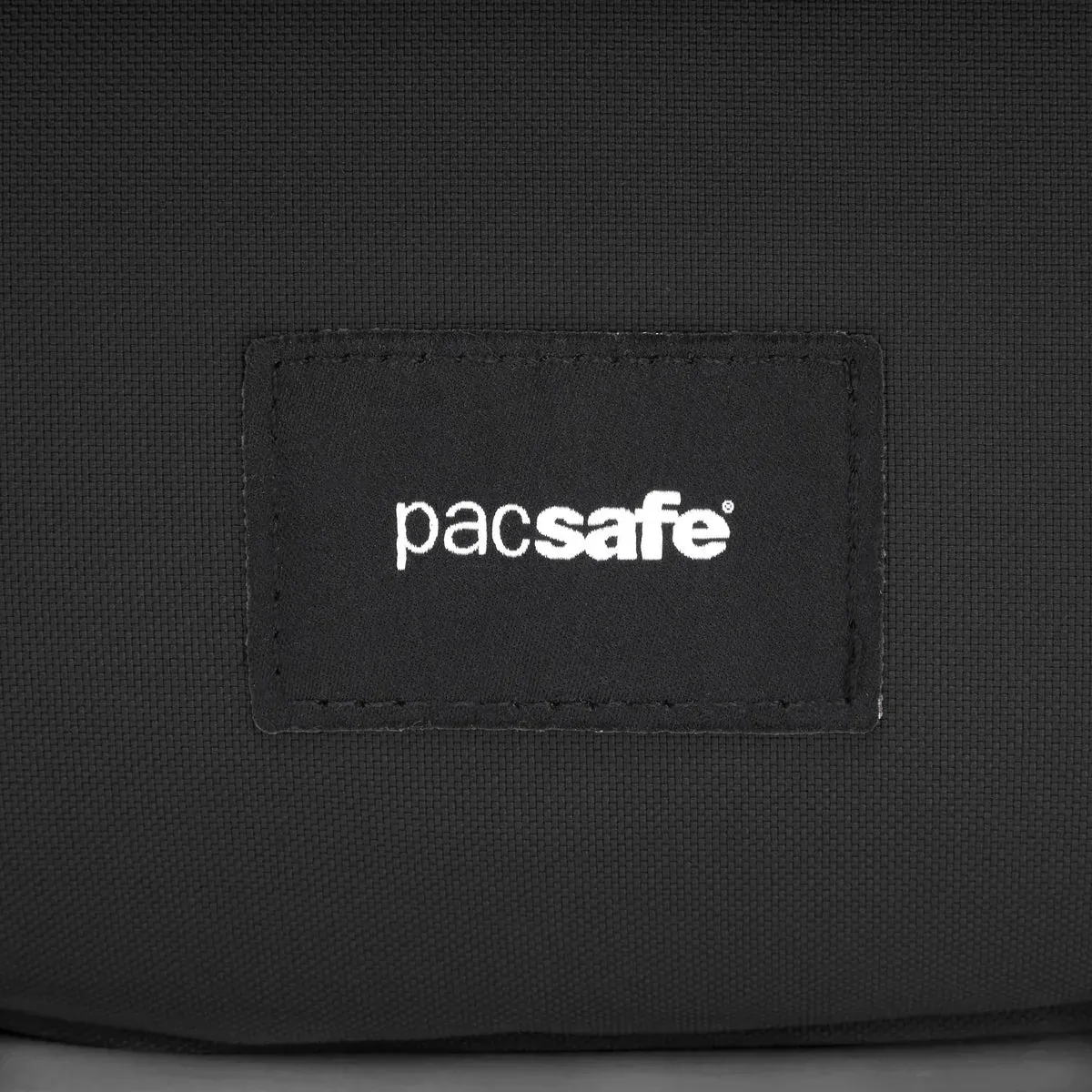 「防盗平安包」Pacsafe Go 防盜系列 (預訂貨品，3月5日送出)