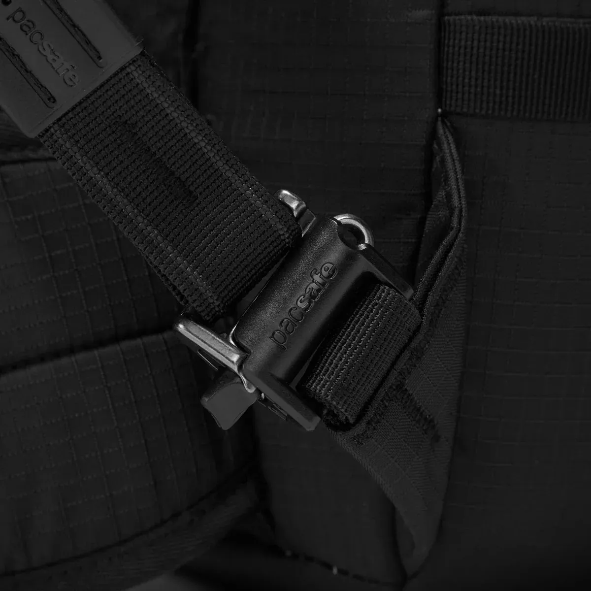 「防盗平安包」Pacsafe Go 防盜系列 (預訂貨品，3月5日送出)